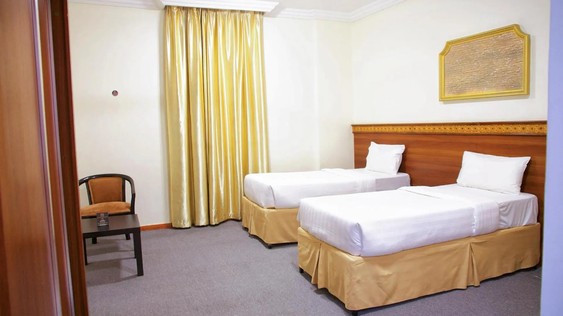 ابراج البهاء والحسن توصيل للحرم Hotel Mecca