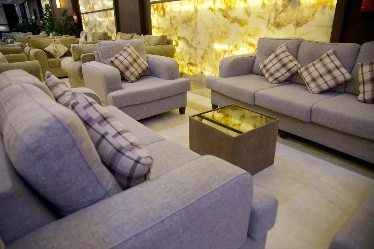 ابراج البهاء والحسن